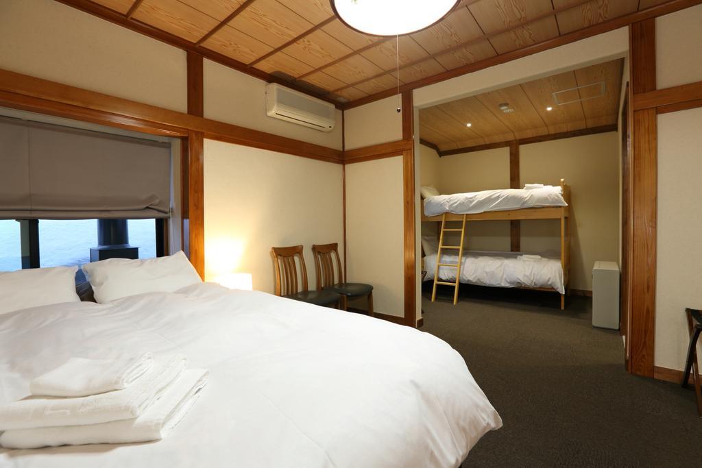 Snowlines Lodge האקובה מראה חיצוני תמונה
