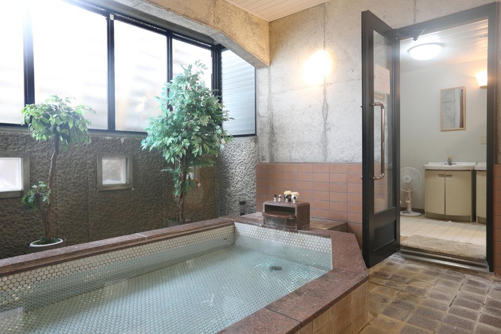 Snowlines Lodge האקובה מראה חיצוני תמונה